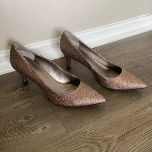 Sparkles Monet Pointed Toe Heels Size 9